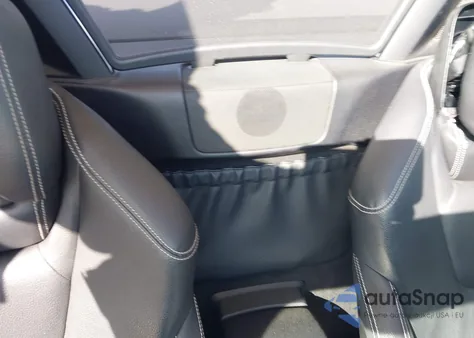 2019 Mercedes-Benz Slc 300 z USA, uszkodzony, nr VIN WDDPK3JA8KF162885